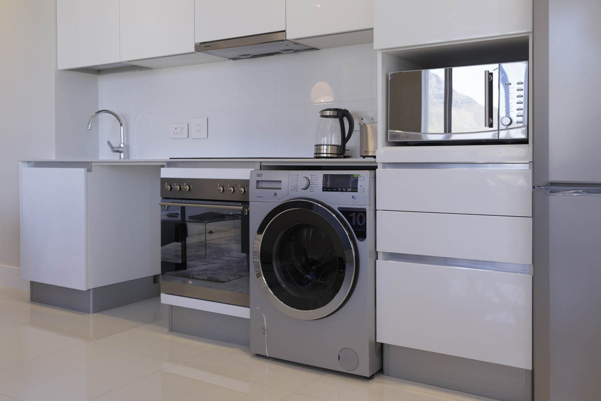 Photo 6 of Triangle Luxury Suites 1909 accommodation in City Centre, Cape Town with 1 bedrooms and 1 bathrooms
