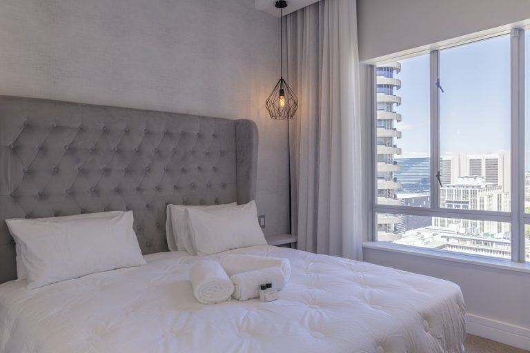 Photo 3 of Triangle Suites 2012 accommodation in City Centre, Cape Town with 2 bedrooms and 2 bathrooms