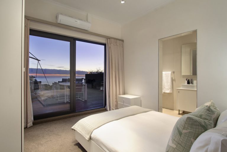 Photo 19 of Ty Gwyn Villa accommodation in Camps Bay, Cape Town with 3 bedrooms and 3 bathrooms