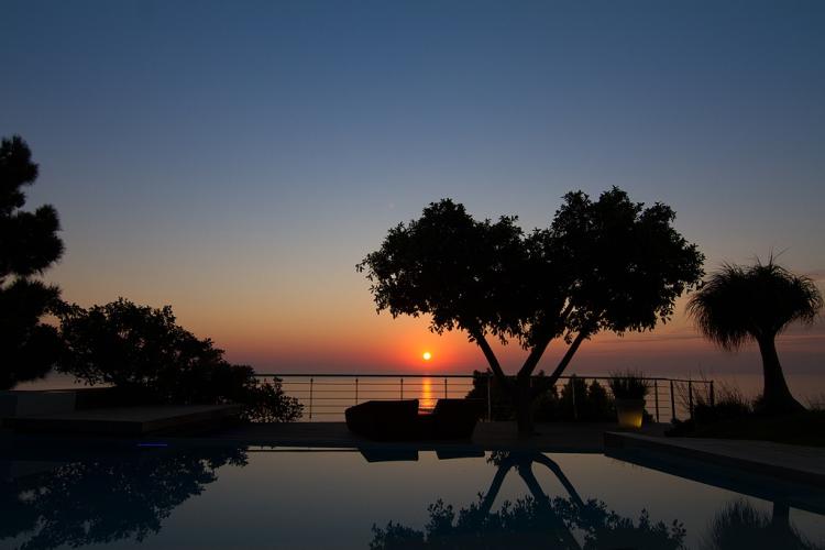 Photo 5 of Upper Camps Bay Guest House accommodation in Camps Bay, Cape Town with 1 bedrooms and 1 bathrooms