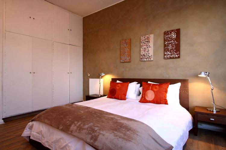 Photo 5 of Valhalla Apartment accommodation in Clifton, Cape Town with 1 bedrooms and 1 bathrooms