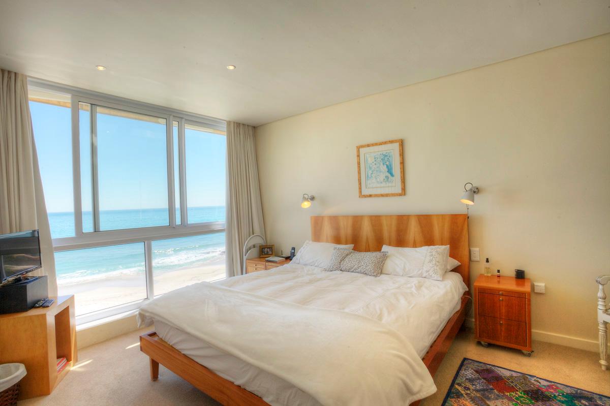 Photo 12 of Valhalla G3 accommodation in Clifton, Cape Town with 2 bedrooms and 2 bathrooms