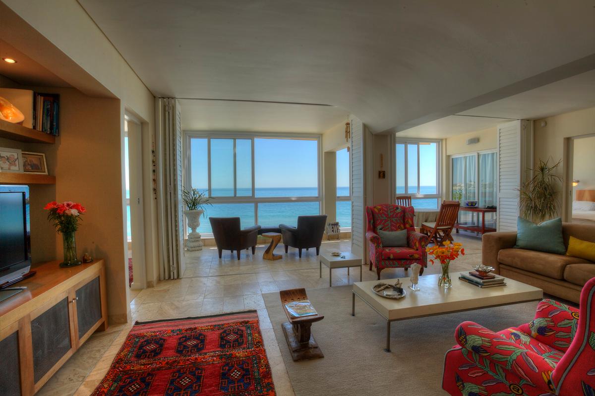 Photo 7 of Valhalla G3 accommodation in Clifton, Cape Town with 2 bedrooms and 2 bathrooms