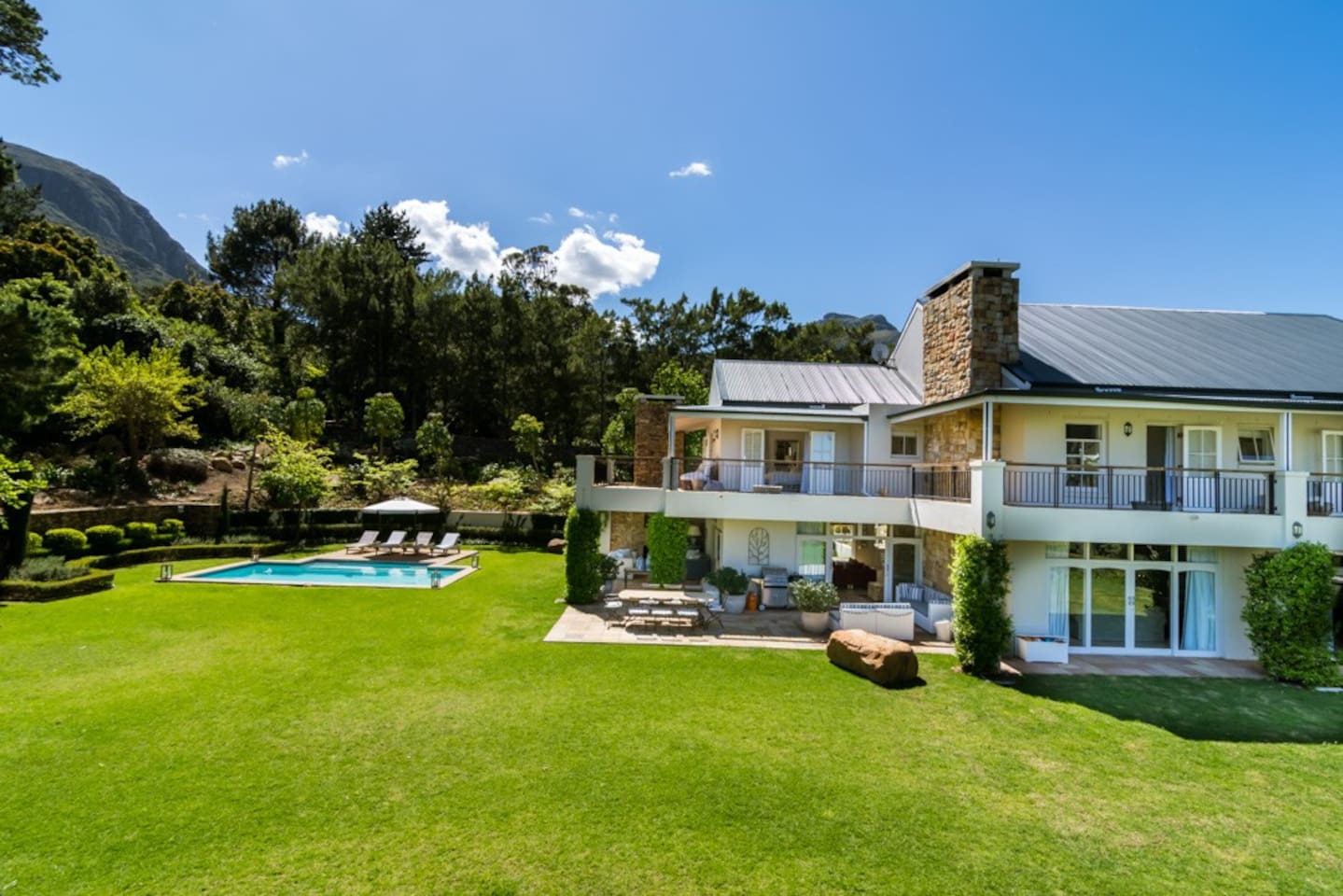 Photo 23 of Valley Retreat + Cottage accommodation in Hout Bay, Cape Town with 7 bedrooms and 6 bathrooms