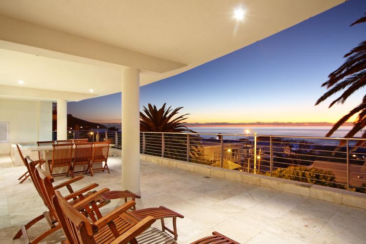 Photo 4 of Victoria Penthouse accommodation in Bakoven, Cape Town with 4 bedrooms and  bathrooms