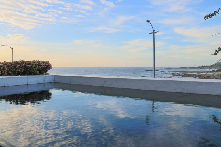 Photo 17 of Victoria Rd Luxury Apartment 101 accommodation in Camps Bay, Cape Town with 1.5 bedrooms and 2 bathrooms