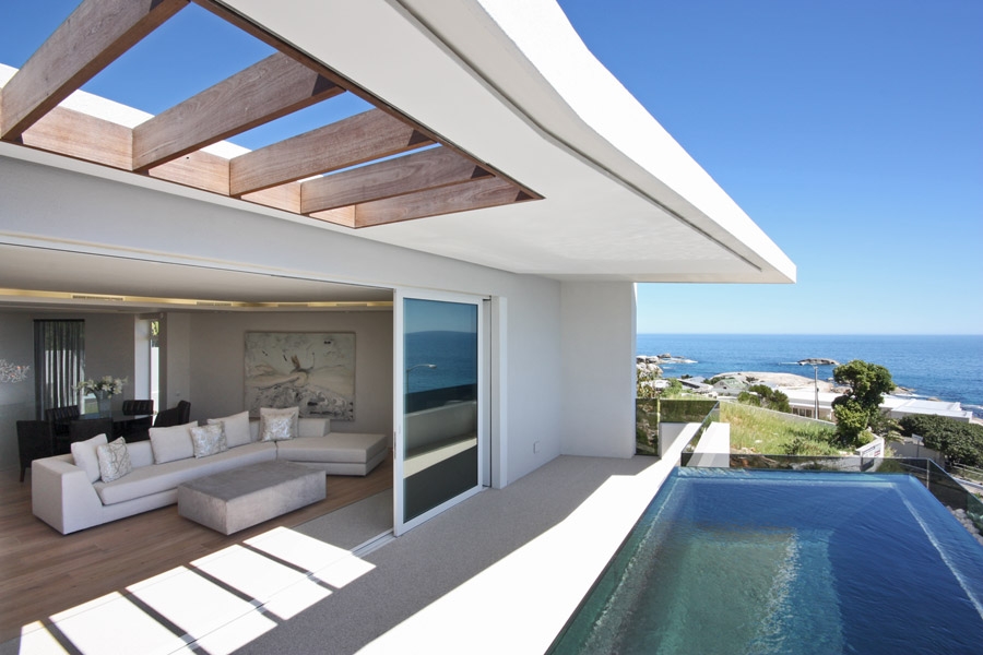 Photo 5 of Victoria Rd Luxury Apartment 202 accommodation in Camps Bay, Cape Town with 3 bedrooms and 3 bathrooms