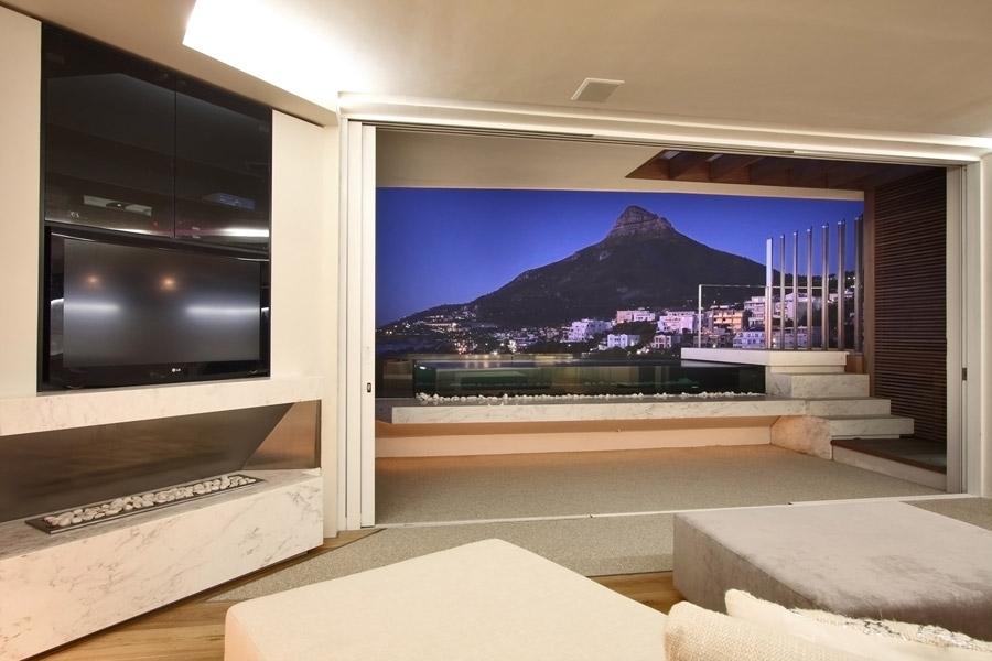 Photo 7 of Victoria Rd Luxury Apartment 202 accommodation in Camps Bay, Cape Town with 3 bedrooms and 3 bathrooms