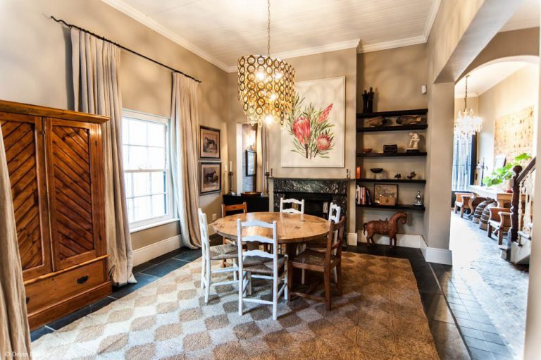 Photo 16 of Victorian Delight accommodation in Gardens, Cape Town with 2 bedrooms and 2.5 bathrooms