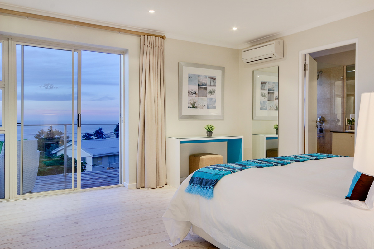 Photo 27 of Villa Amber accommodation in Camps Bay, Cape Town with 8 bedrooms and 8 bathrooms