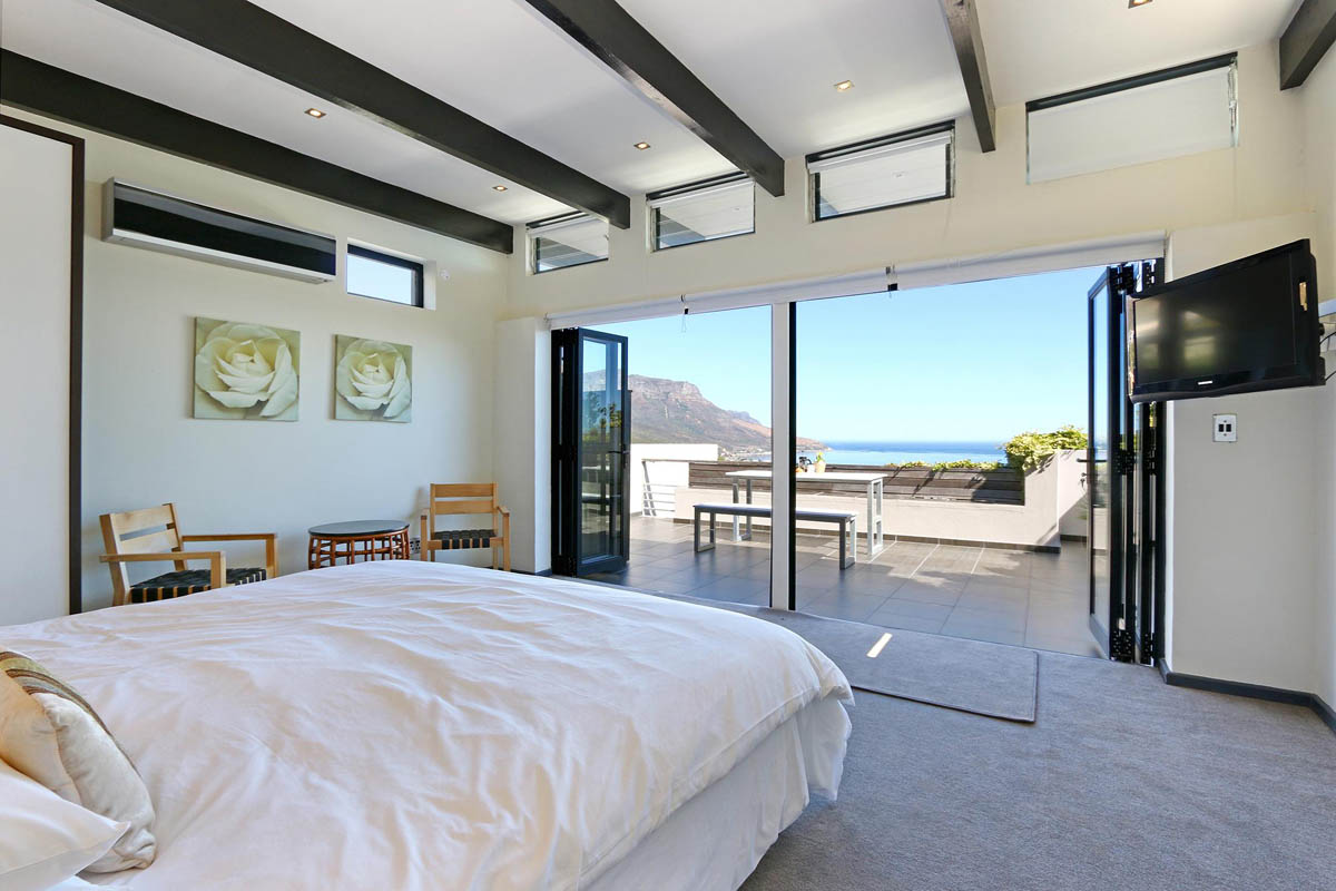 Photo 23 of Villa Aqua accommodation in Camps Bay, Cape Town with 4 bedrooms and 4 bathrooms
