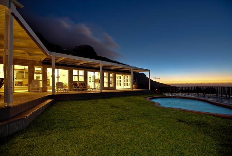 Photo 18 of Villa Barbara accommodation in Camps Bay, Cape Town with 4 bedrooms and 2 bathrooms