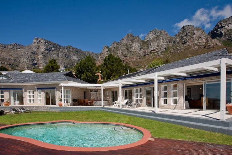 Photo 5 of Villa Barbara accommodation in Camps Bay, Cape Town with 4 bedrooms and 2 bathrooms