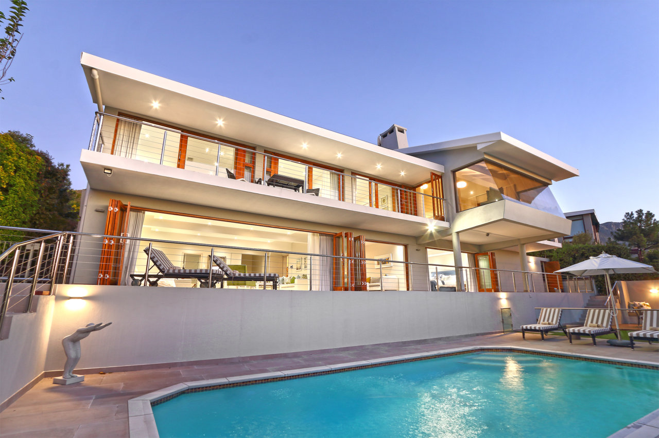 Photo 7 of Villa Canaan accommodation in Camps Bay, Cape Town with 5 bedrooms and 4 bathrooms