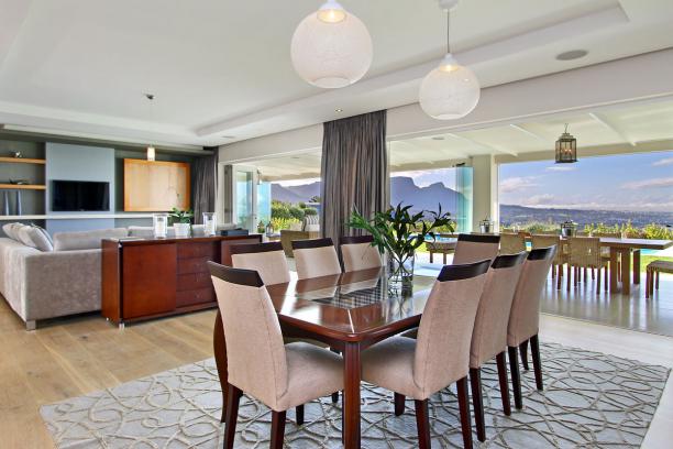 Photo 16 of Villa Chardonnay accommodation in Tokai, Cape Town with 4 bedrooms and 4 bathrooms