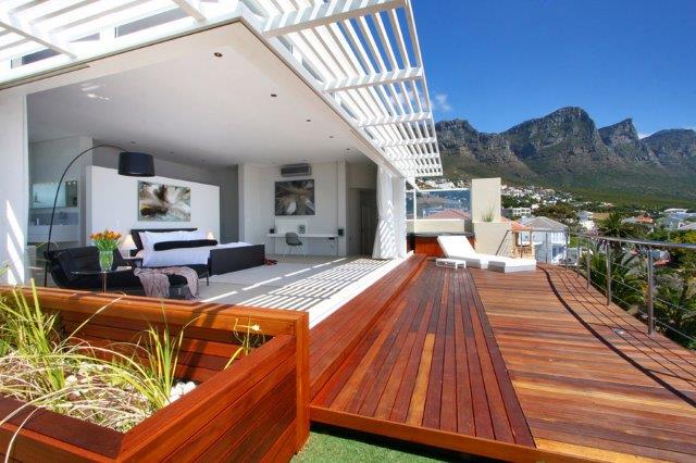Photo 16 of Villa del Capo accommodation in Camps Bay, Cape Town with 7 bedrooms and 7 bathrooms