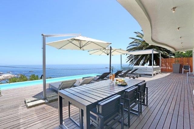 Photo 4 of Villa del Capo accommodation in Camps Bay, Cape Town with 7 bedrooms and 7 bathrooms