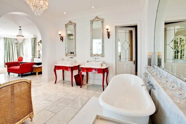 Photo 13 of Villa Eight accommodation in Bantry Bay, Cape Town with 4 bedrooms and 4 bathrooms