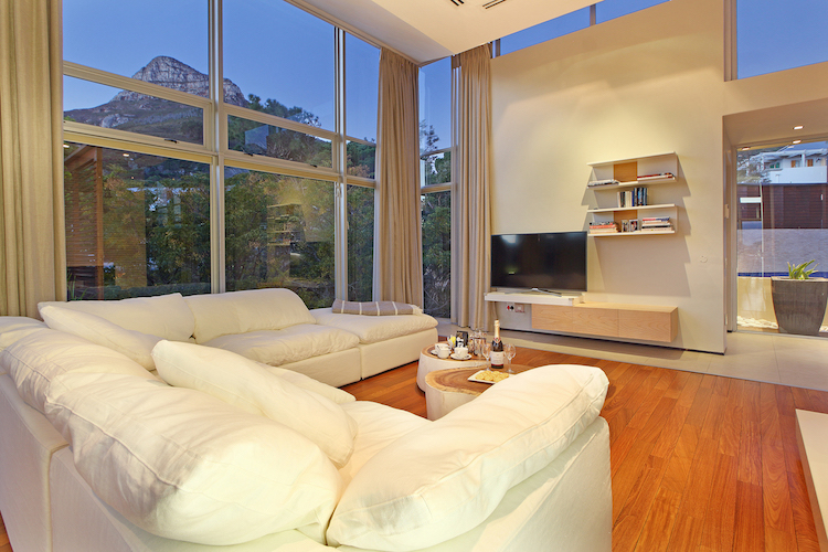 Photo 24 of Villa Glen Sunsets accommodation in Camps Bay, Cape Town with 3 bedrooms and 3 bathrooms