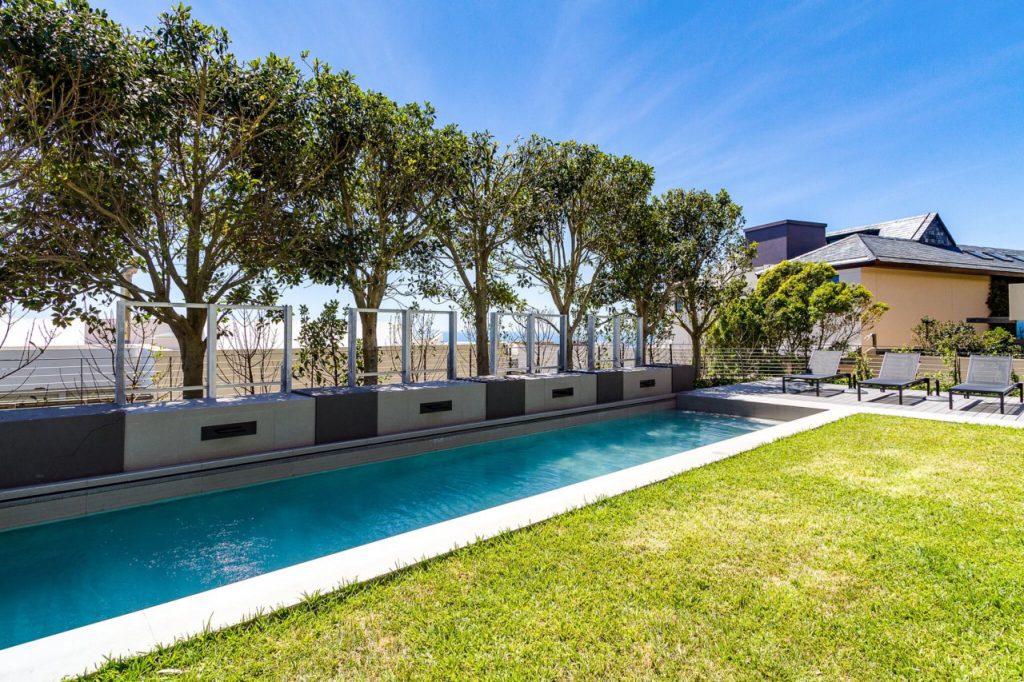 Photo 1 of Villa Halcyon accommodation in Bantry Bay, Cape Town with 5 bedrooms and 5 bathrooms
