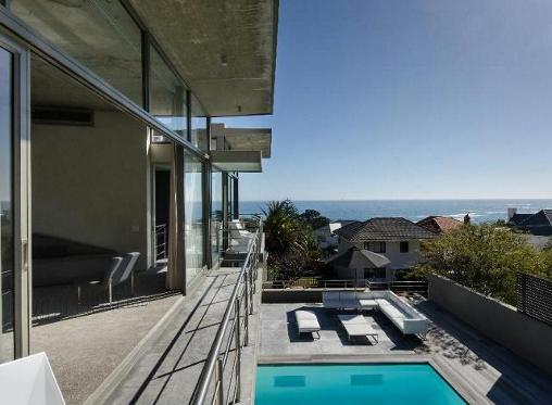 Photo 1 of Villa Hove accommodation in Camps Bay, Cape Town with 5 bedrooms and 5 bathrooms