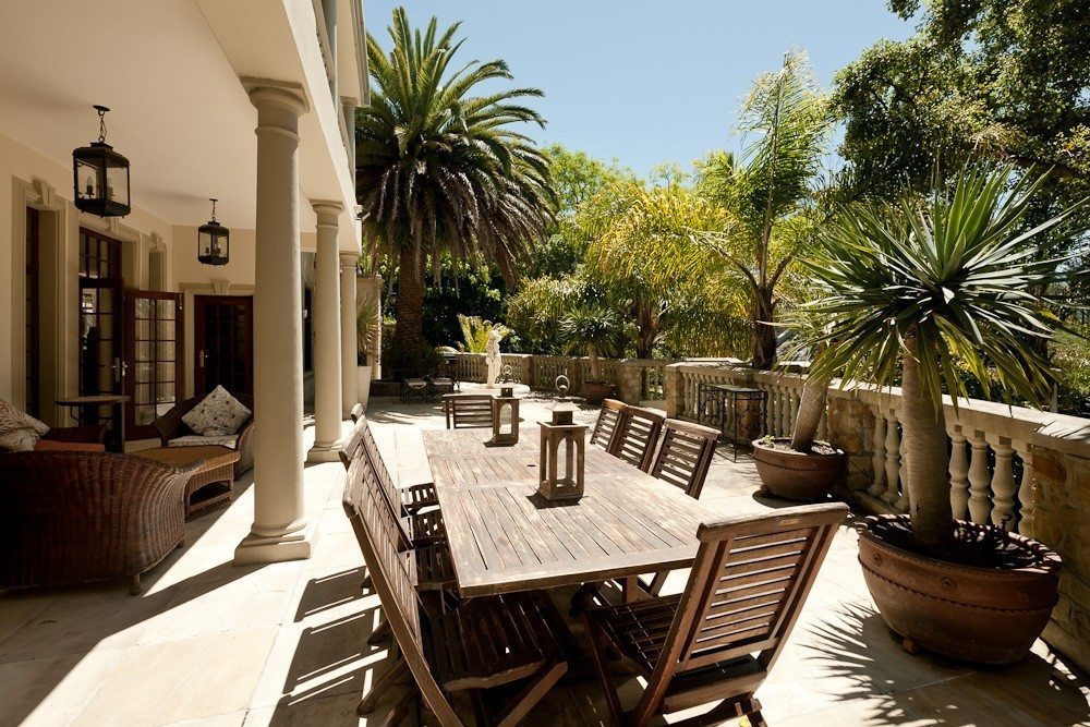 Photo 5 of Villa Ibis accommodation in Constantia, Cape Town with 6 bedrooms and 6 bathrooms