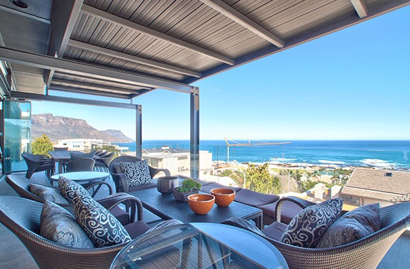 Photo 10 of Villa Leora accommodation in Clifton, Cape Town with 5 bedrooms and 5 bathrooms