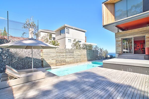 Photo 1 of Villa Leora accommodation in Clifton, Cape Town with 5 bedrooms and 5 bathrooms
