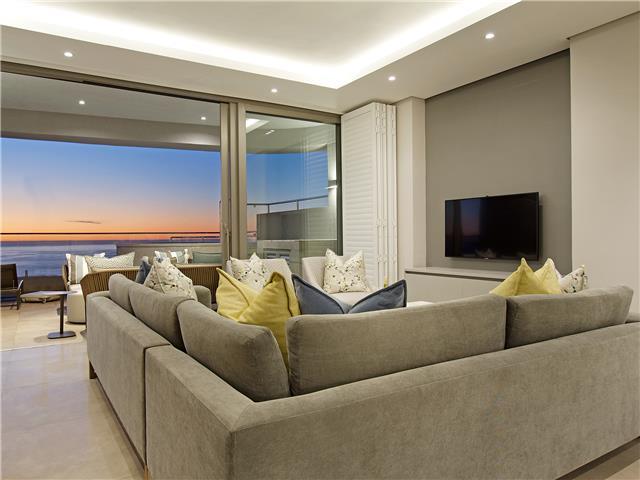 Photo 31 of Villa MonteMare accommodation in Camps Bay, Cape Town with 4 bedrooms and 4 bathrooms