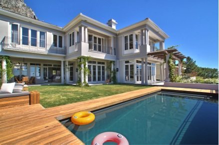Photo 2 of Villa Olivia accommodation in Camps Bay, Cape Town with 4 bedrooms and 4 bathrooms