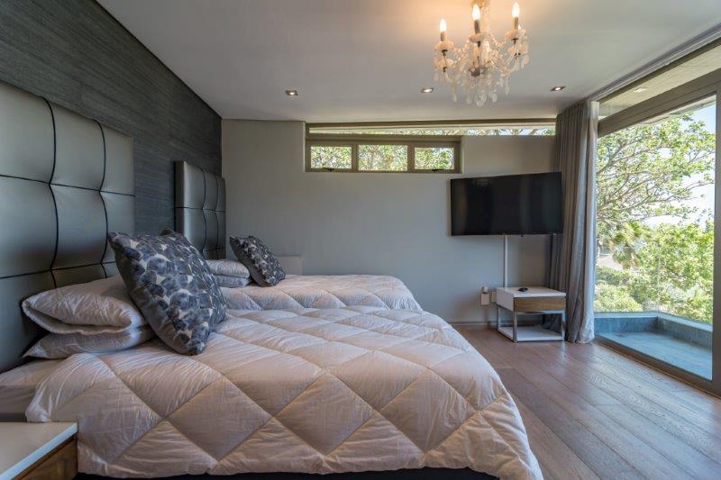 Photo 27 of Villa Pascal accommodation in Camps Bay, Cape Town with 4 bedrooms and 4 bathrooms
