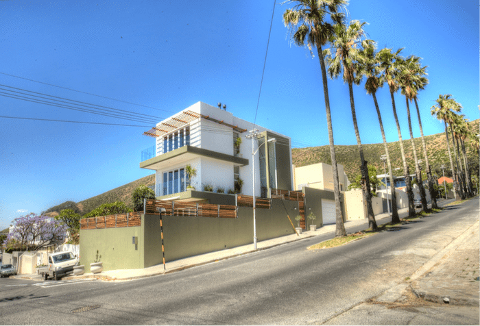 Photo 13 of Villa Protea accommodation in Fresnaye, Cape Town with 3 bedrooms and 3 bathrooms