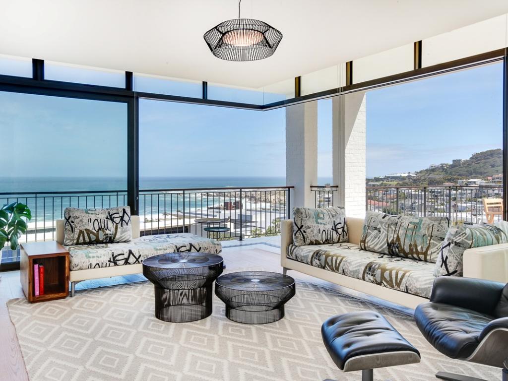 Photo 25 of Villa Quebec Road accommodation in Camps Bay, Cape Town with 4 bedrooms and 3 bathrooms