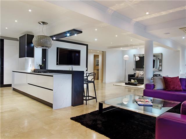 Photo 3 of Villa Radiance accommodation in Camps Bay, Cape Town with 4 bedrooms and 3 bathrooms