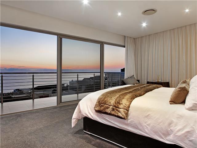 Photo 9 of Villa Radiance accommodation in Camps Bay, Cape Town with 4 bedrooms and 3 bathrooms