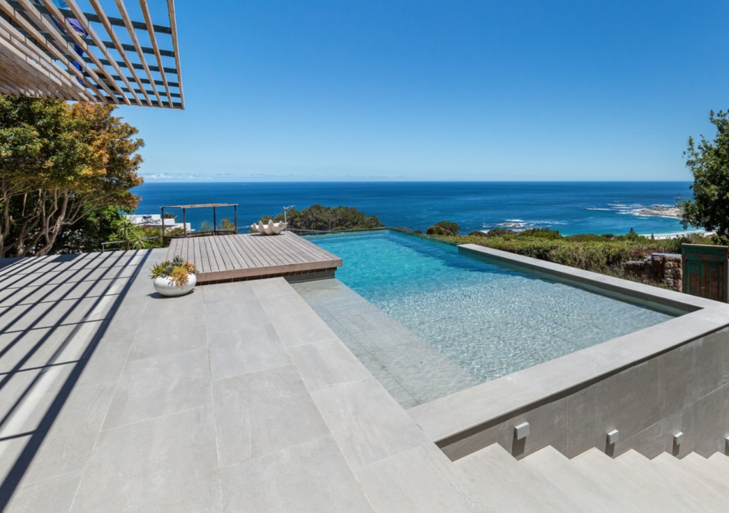 Photo 5 of Villa Sapphire accommodation in Camps Bay, Cape Town with 4 bedrooms and 4 bathrooms