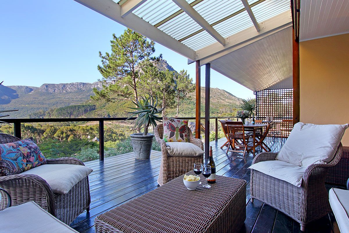 Photo 20 of Villa Silvermist accommodation in Constantia, Cape Town with 3 bedrooms and 3 bathrooms