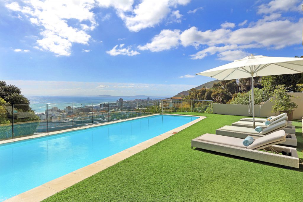 Photo 1 of Villa Stanleon accommodation in Bantry Bay, Cape Town with 5 bedrooms and 5 bathrooms