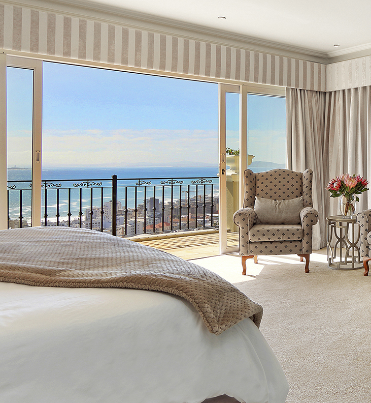 Photo 14 of Villa Stanleon accommodation in Bantry Bay, Cape Town with 5 bedrooms and 5 bathrooms