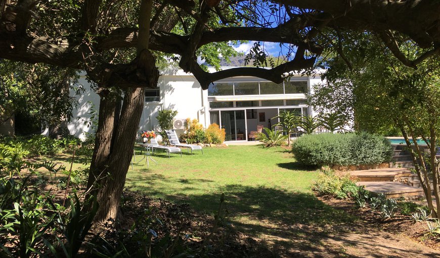Photo 16 of Villa Stellenbosch accommodation in Stellenbosch, Cape Town with 4 bedrooms and 4 bathrooms