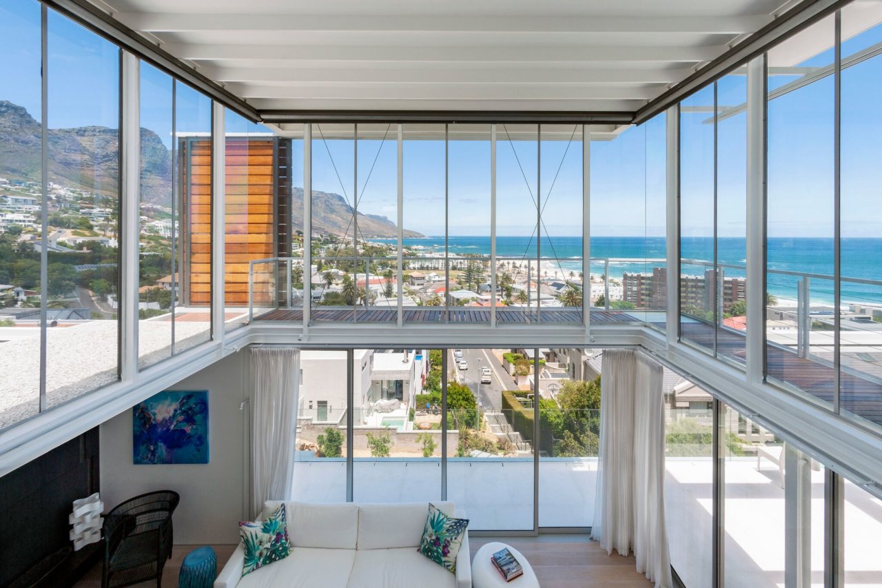 Photo 3 of Villa Strathmore accommodation in Camps Bay, Cape Town with 5 bedrooms and 5 bathrooms