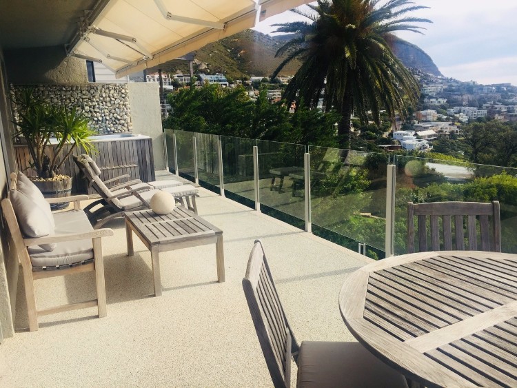 Photo 6 of Villa View accommodation in Llandudno, Cape Town with 4 bedrooms and 4 bathrooms