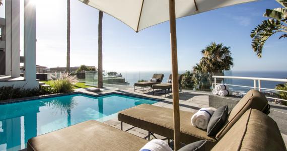 Photo 20 of Villa Vue Mer accommodation in Bantry Bay, Cape Town with 5 bedrooms and 5 bathrooms
