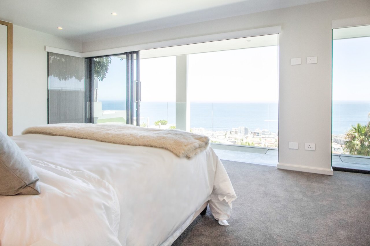 Photo 7 of Villa Vue Mer accommodation in Bantry Bay, Cape Town with 5 bedrooms and 5 bathrooms