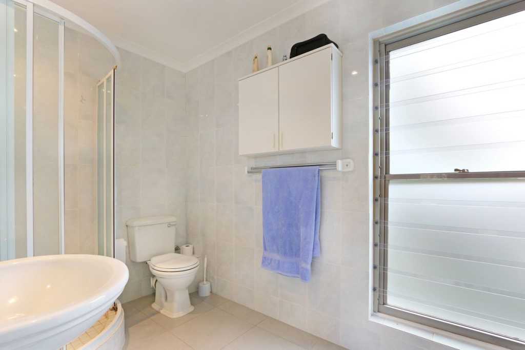Photo 14 of Waterford Green accommodation in Newlands, Cape Town with 3 bedrooms and 2 bathrooms