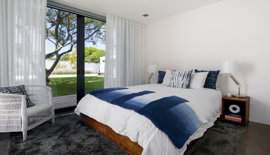 Photo 11 of Waterline Villa accommodation in Noordhoek, Cape Town with 4 bedrooms and 4 bathrooms