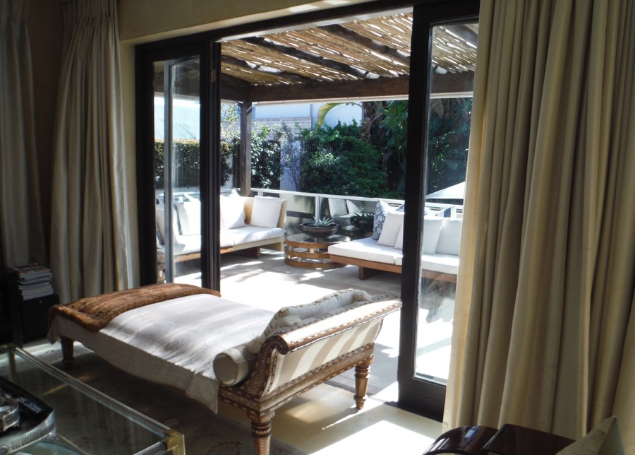 Photo 7 of White House accommodation in Fresnaye, Cape Town with 3 bedrooms and 3 bathrooms