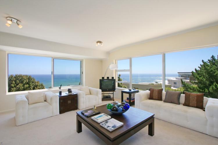 Photo 10 of White Sails accommodation in Camps Bay, Cape Town with 6 bedrooms and 5.5 bathrooms