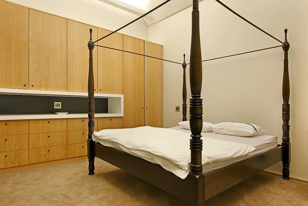 Photo 17 of Winelands Dream Villa accommodation in Constantia, Cape Town with 6 bedrooms and 7 bathrooms