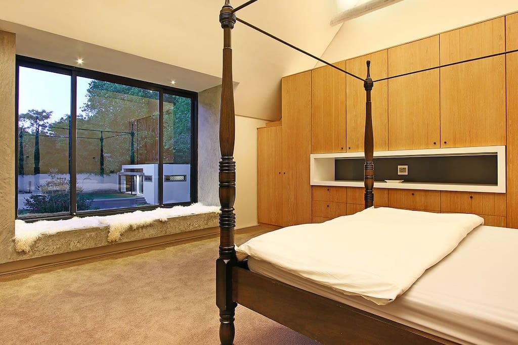 Photo 24 of Winelands Dream Villa accommodation in Constantia, Cape Town with 6 bedrooms and 7 bathrooms